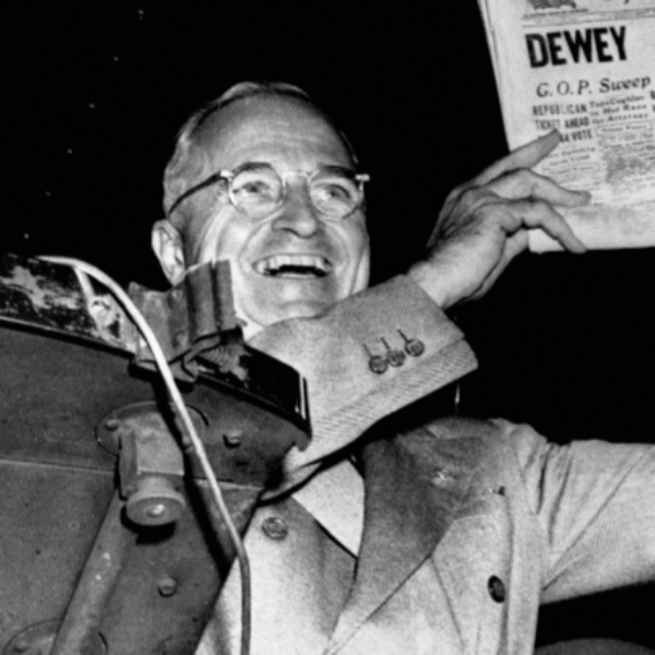 Capítulo 1: 1952, el año que la TV irrumpió en la campaña episode artwork