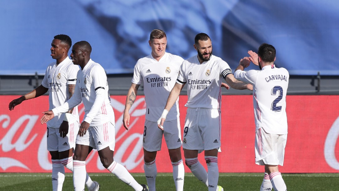 Ramon Besa y Manuel Jabois analizan el mal momento del fútbol español