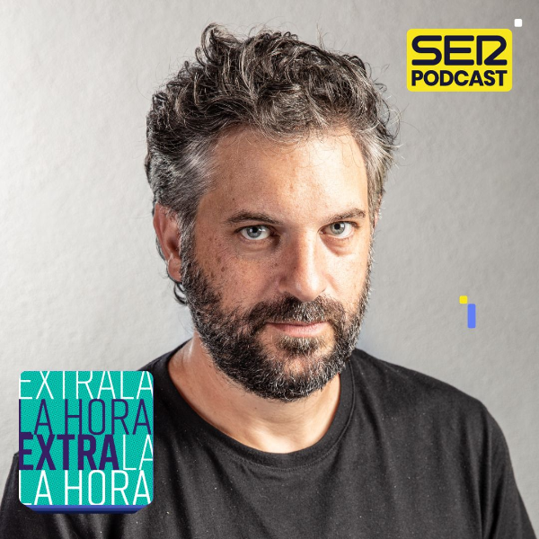 Gabriel Calderón: "Cualquier idiota sube un vídeo y tiene cuatro millones de reproducciones. El teatro ya ha perdido frente a eso" episode artwork