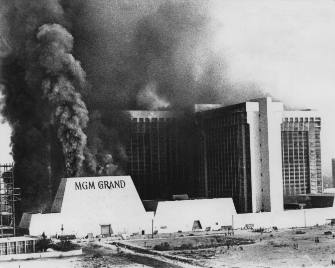 Reportaje | De Diverxo al MGM Gran de Las Vegas: medio siglo de incendios en restaurantes episode artwork