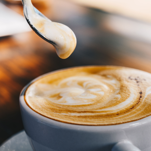 Reportaje | Por qué nos gusta tanto el café con espuma de leche