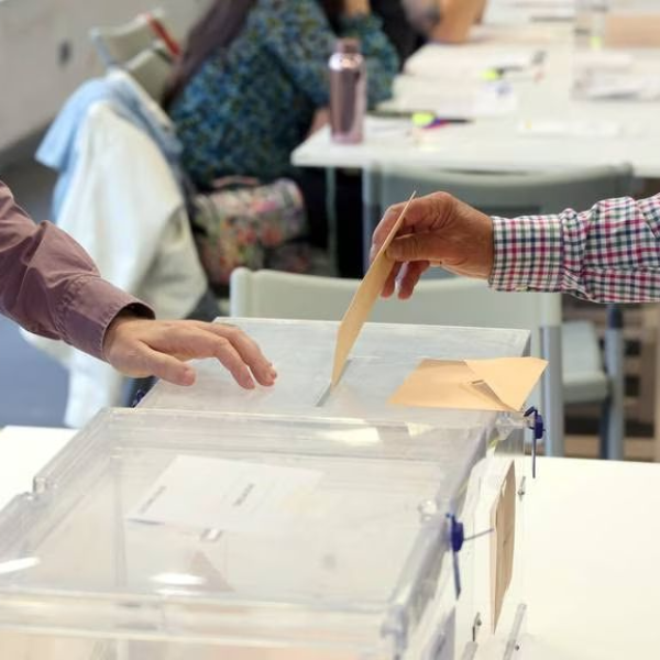 Imagen de La contra | Elecciones y periodismo