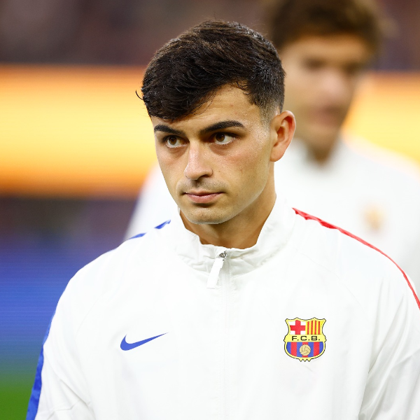 Tranquilidad en el Barça: el club se remite a la cláusula de mil millones de euros de Pedri ante el interés del PSG