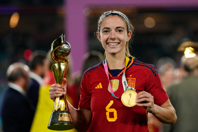 Imagen de Álvaro González, psicòleg d'Aitana Bonmatí i Laia Codina, al Què T'hi Jugues