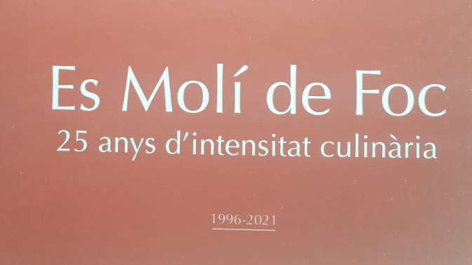 Cicatrius, relat guanyador del Premi dels 25 anys del Restaurant Molí de Foc, de n'Ana Ortiz Barragán episode artwork