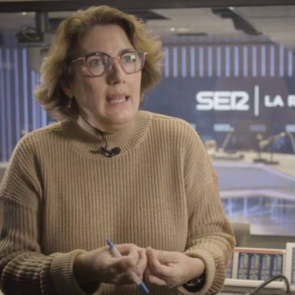 Imagen de Los sketches de La Biblioteca de Hoy por Hoy | Montserrat Domínguez pone orden en la Biblioteca de D. Asensio