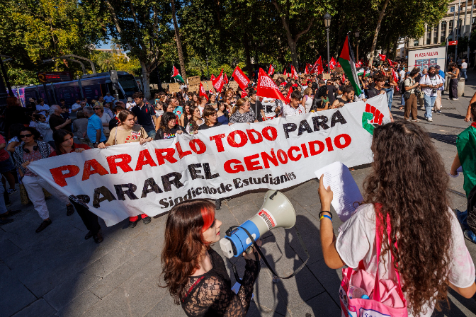 Imagen de Elena Ocaña, portavoz del sindicato de estudiantes: 