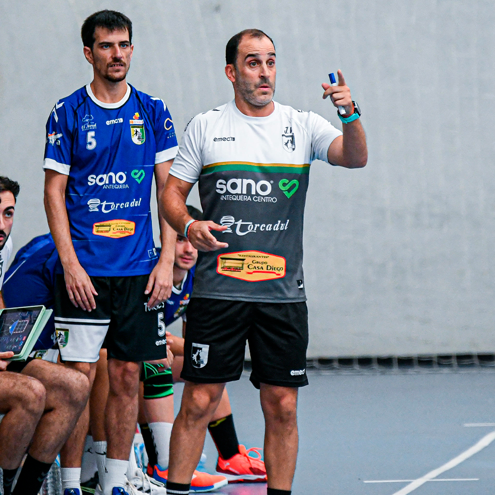 Imagen de Entrevista a José Vegas, entrenador del Sano Antequera BM Torcal