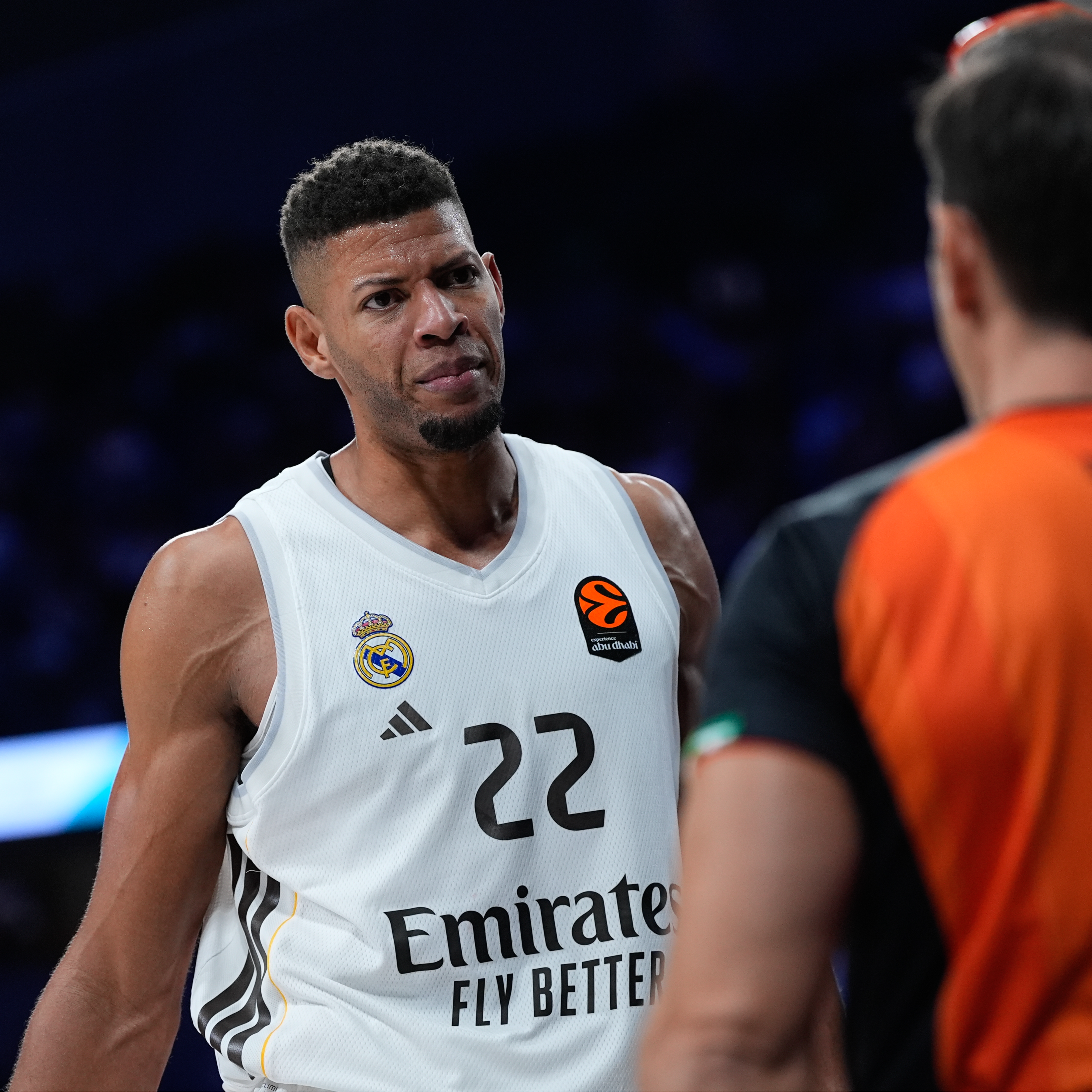 Entrevista | Edy Tavares ya nota la mano de Scariolo en el Real Madrid: "Ahora hacemos lo que el entrenador quiere en todo momento"