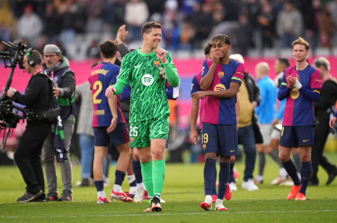 James Poole: "Szczesny és una influència molt positiva per a l'equip"