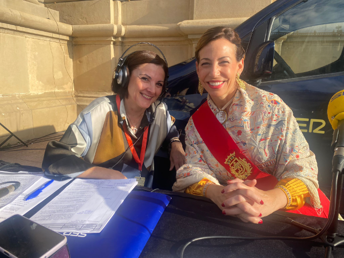 Imagen de Natalia Chueca en A Vivir Aragón, en la Ofrenda de Flores 2025