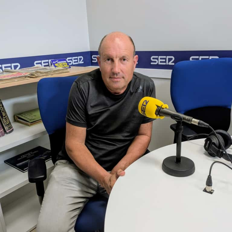 Imagen de Un libro que es toda una enciclopedia musical: Hablamos con Diego Cerdán, autor de Rock en Albox, libro donde detalla más 40 años de música en Almería