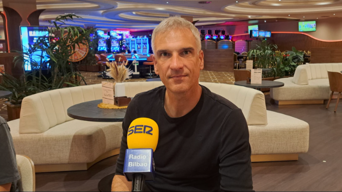 Imagen de ¿Es mejor para el Athletic jugar la Liga F en San Mamés o en Lezama? Javi Lerga explica lo vivido frente al Real Madrid