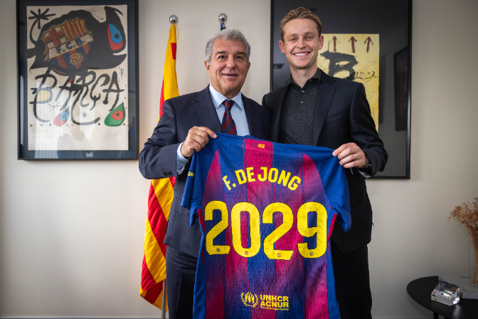De Jong firma la seva renovació fins al 2029 amb augment de clàusula i de sou