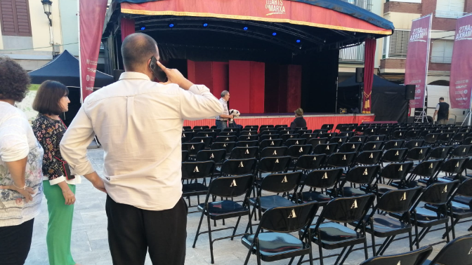 Imagen de El teatre arriba al teu poble en un camió: Les Arts en Marxa porta l’escena allà on no hi ha escenari