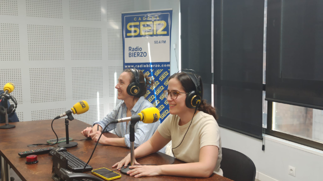 Día contra el cáncer de mama: Clínica Ponferrada se implica