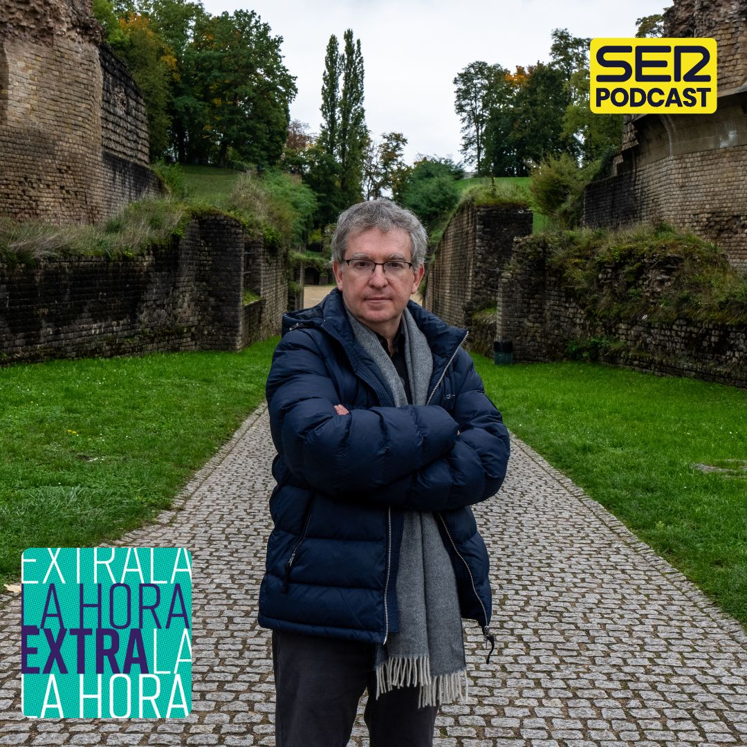 Santiago Posteguillo: "En Paiporta hay puentes sin abrir un año después. Julio César hizo un puente sobre el Rin en 10 días, que no es el barranco del Poyo"