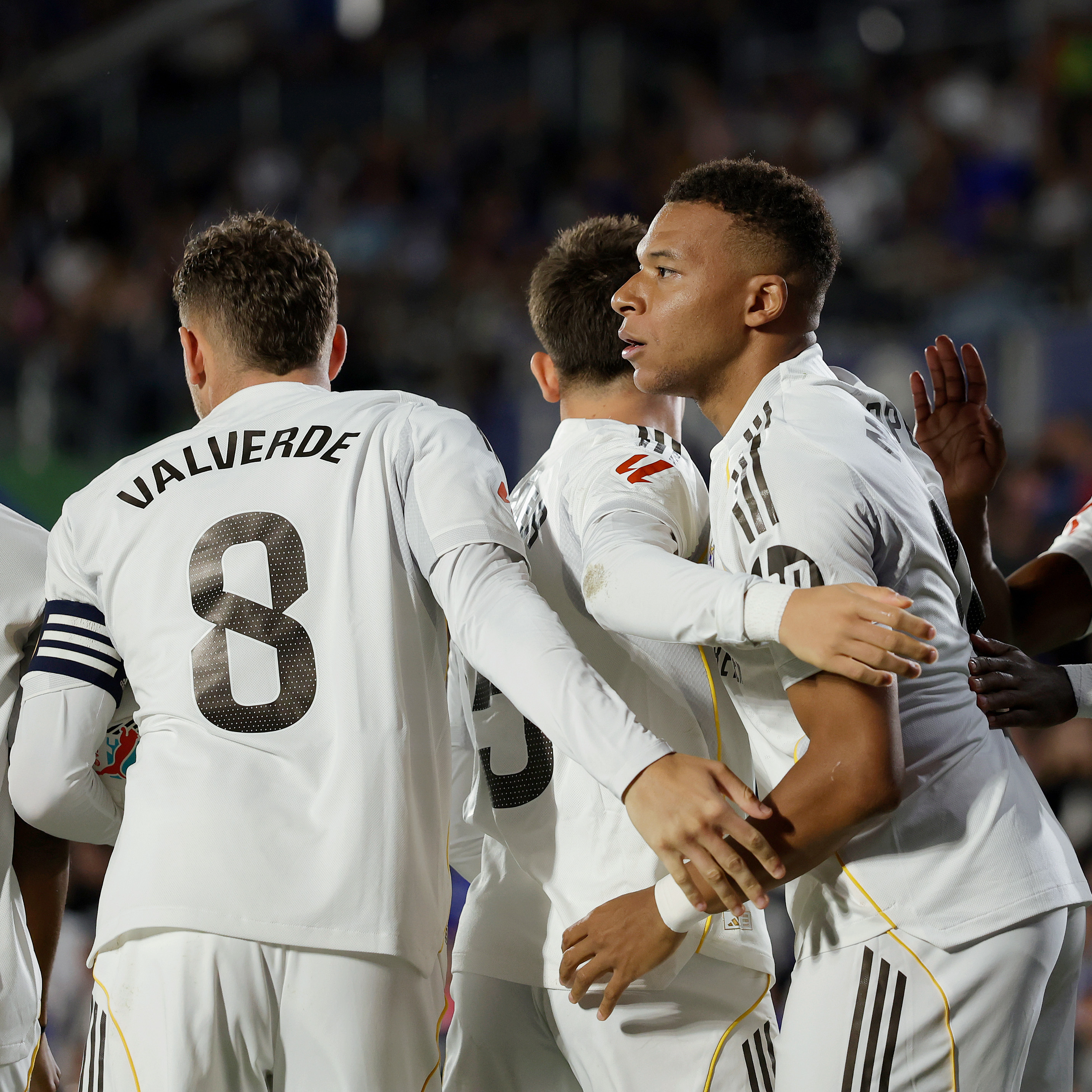 Imagen de Álvaro Benito señala el gran dilema de Xabi Alonso para montar su once inicial y la única solución posible: 