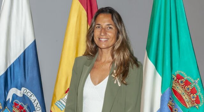 “En Teguise cumplimos con el mantenimiento de los centros educativos" asegura Mar Boronat mientras las AMPAS denuncian "colegios en mal estado”
