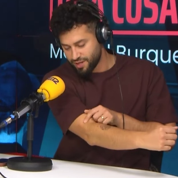 El periodista Javi Hoyos habla del gran miedo de su vida: su cicatriz lo dice todo