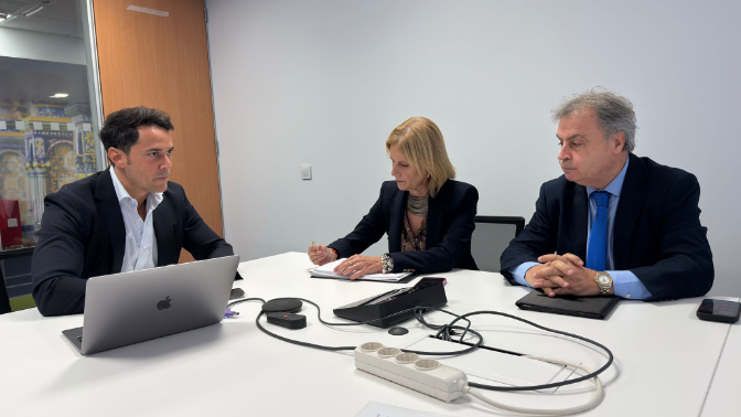 Imagen de Declaraciones de María José García Pelayo, alcaldesa de Jerez, tras la reunión con el director de Asuntos Públicos de la compañía Ryanair, David Simón