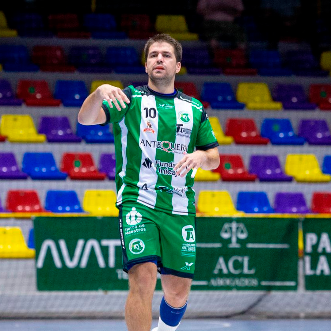 Entrevista a Javi Ariño, jugador del BM Dólmenes Antequera