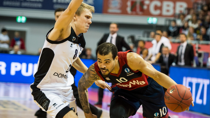 Bilbao Basket: 25 años, 25 plantillas | Tobias Borg, el base sueco que se hizo mayor en Miribilla: "Llevar la camiseta de Bilbao Basket es algo más, lo haces por la ciudad y por el público" Bilbao Basket: 25 años, 25 plantillas | Tobias Borg, el base sueco que se hizo mayor en Miribilla: "Llevar la camiseta de Bilbao Basket es algo más, lo haces por la ciudad y por el público"
