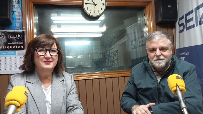 Charo Navalón y Fulgencio Cerdán, en Radio Villena SER