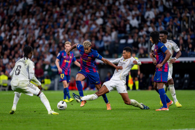 Lamine Yamal regateja i xuta menys des que ha tornat Lamine Yamal regateja i xuta menys des que ha tornat