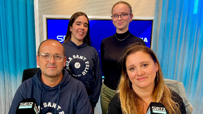 "He après una tècnica, upgrade, per pintar la paret d'una altra manera" Aina "He après una tècnica, upgrade, per pintar la paret d'una altra manera" Aina