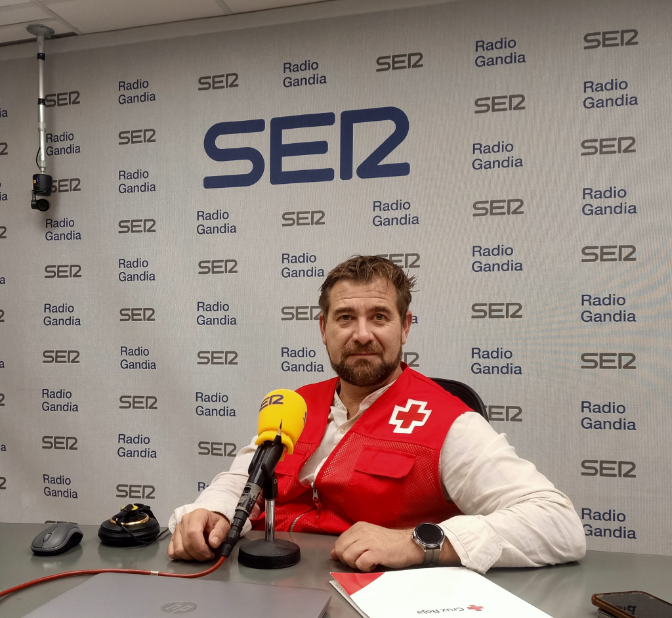 Cruz Roja Gandia acudía cada día a la zona 0 de la DANA