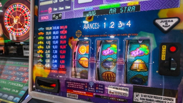 La ludopatía en Málaga crece entre los jóvenes: un tres por ciento de los jugadores en tratamiento son menores de edad La ludopatía en Málaga crece entre los jóvenes: un tres por ciento de los jugadores en tratamiento son menores de edad