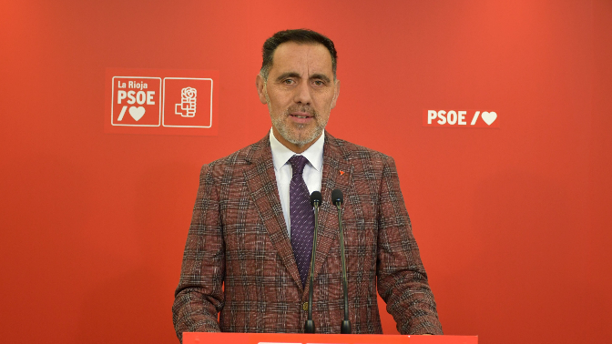 El Ayuntamiento de Calahorra denuncia al diputado socialista Jesús María García por revelación de secretos en la devolución de la multa a la alcaldesa El Ayuntamiento de Calahorra denuncia al diputado socialista Jesús María García por revelación de secretos en la devolución de la multa a la alcaldesa