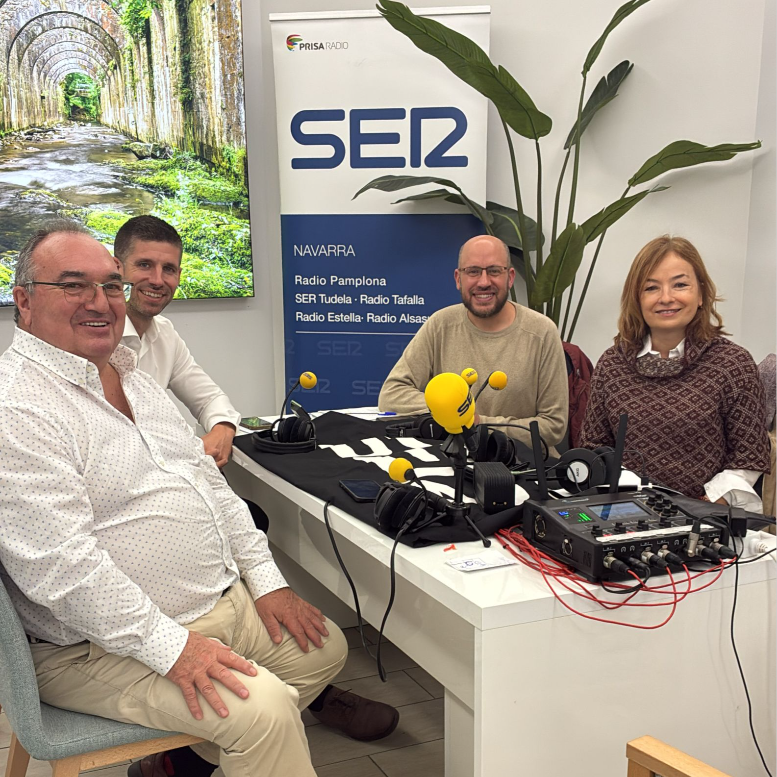 Hoy por Hoy Navarra especial víspera de Todos los Santos Hoy por Hoy Navarra especial víspera de Todos los Santos