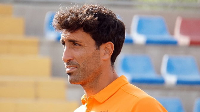 El entrenador del Atzeneta, Frangi, en la previa del partido ante la Vall d'Uxó El entrenador del Atzeneta, Frangi, en la previa del partido ante la Vall d'Uxó