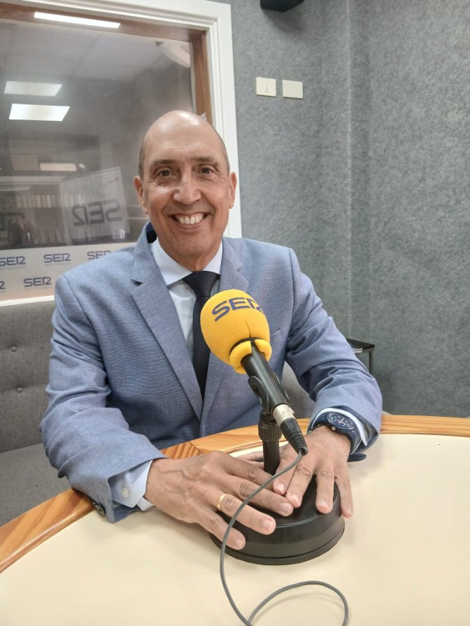 Pedro Viera: “El alcalde de Arrecife cometió una metedura de pata con los migrantes y echo en falta una rectificación”