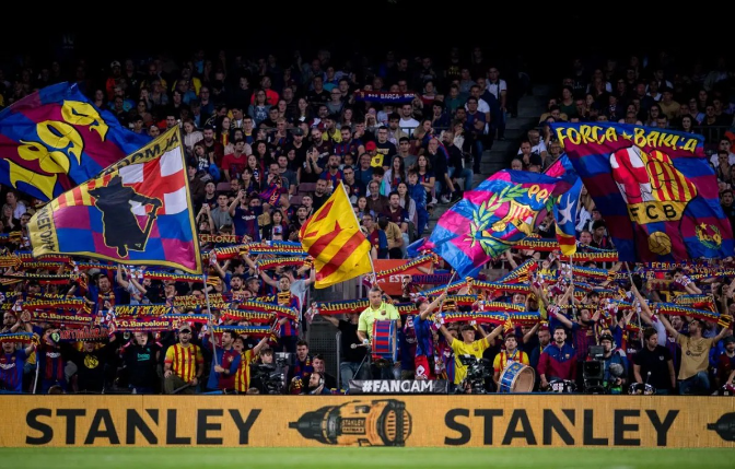 Imagen de El Barça defensa una grada nova, jove, espontània i sense l'obligació de pertànyer a una penya