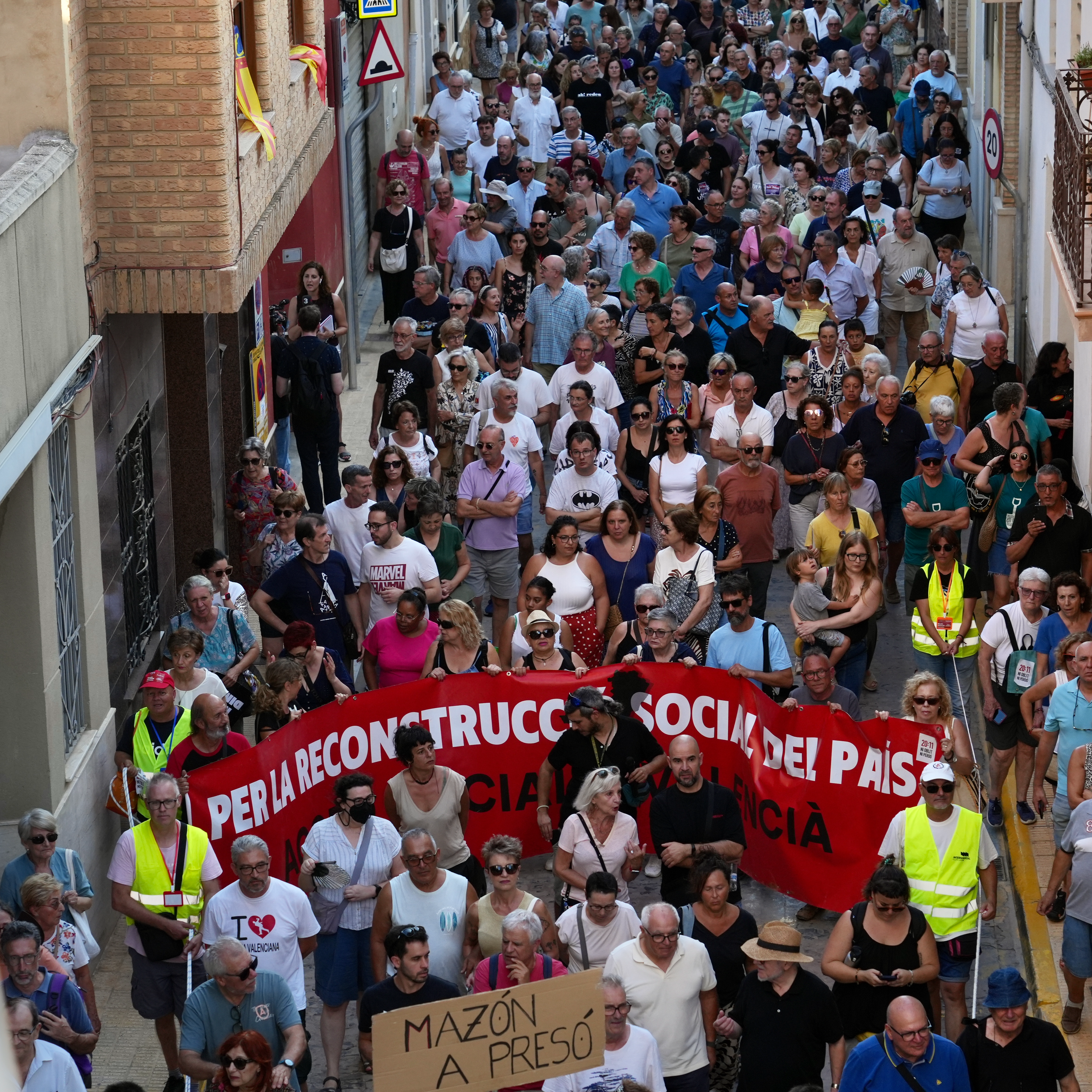 Imagen de Los migrantes con la regularización extraordinaria por la DANA: 