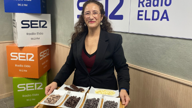Lola Vélez |Lola Vélez reivindica el valor del chocolate como uno de los productos más versátiles, placenteros y saludables del mundo gastronómico.