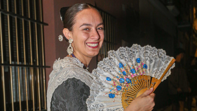 Celeste Gisbert habla sobre la nueva etapa de la Falla Huerta Nueva, una de las comisiones más históricas de Elda