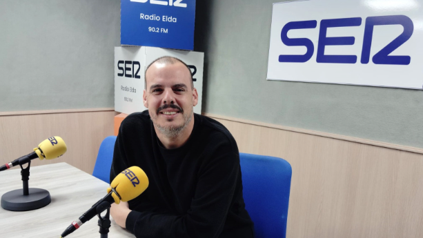 Iñaki Pérez, portavoz de Elda para Todas, sobre la actualidad política del municipio Iñaki Pérez, portavoz de Elda para Todas, sobre la actualidad política del municipio