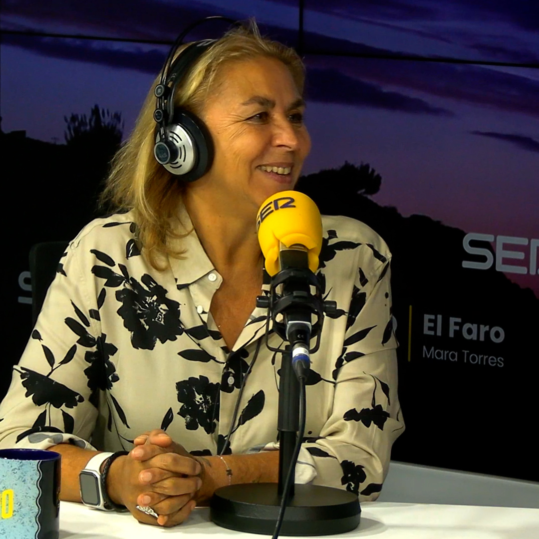 Gatopard@ | Megan Maxwell: "En mis libros, si ellos les prohíben hacer topless, ellas se desnudan íntegramente".