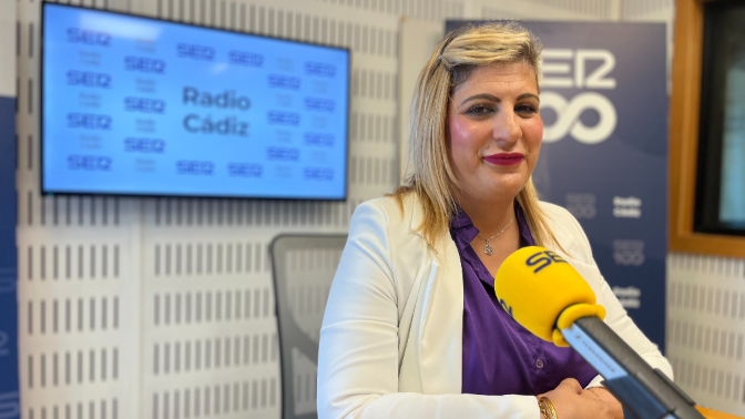 Inmaculada, la policía nacional gaditana que lucha contra el bullying - El Club de las Trece, con Patricia Merello