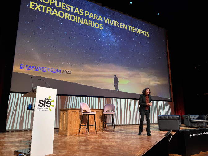 Elsa Punset era la encargada de abrir el SIE Huesca