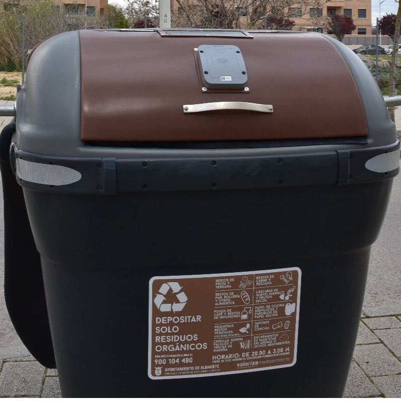 El alcalde de San Martín de la Vega, Rafael Martínez, habla de la instalación de 85 contenedores para la fracción orgánica a principios de 2026 en su municipio.