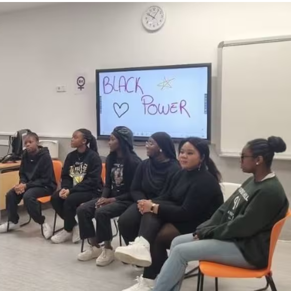 La Primera Llamada del Día con Patricia Abad, INAI