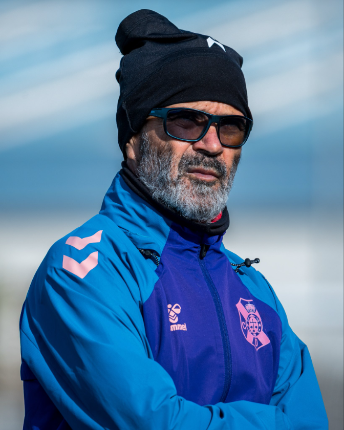 Álvaro Cervera no se obsesiona con el liderato del CD Tenerife