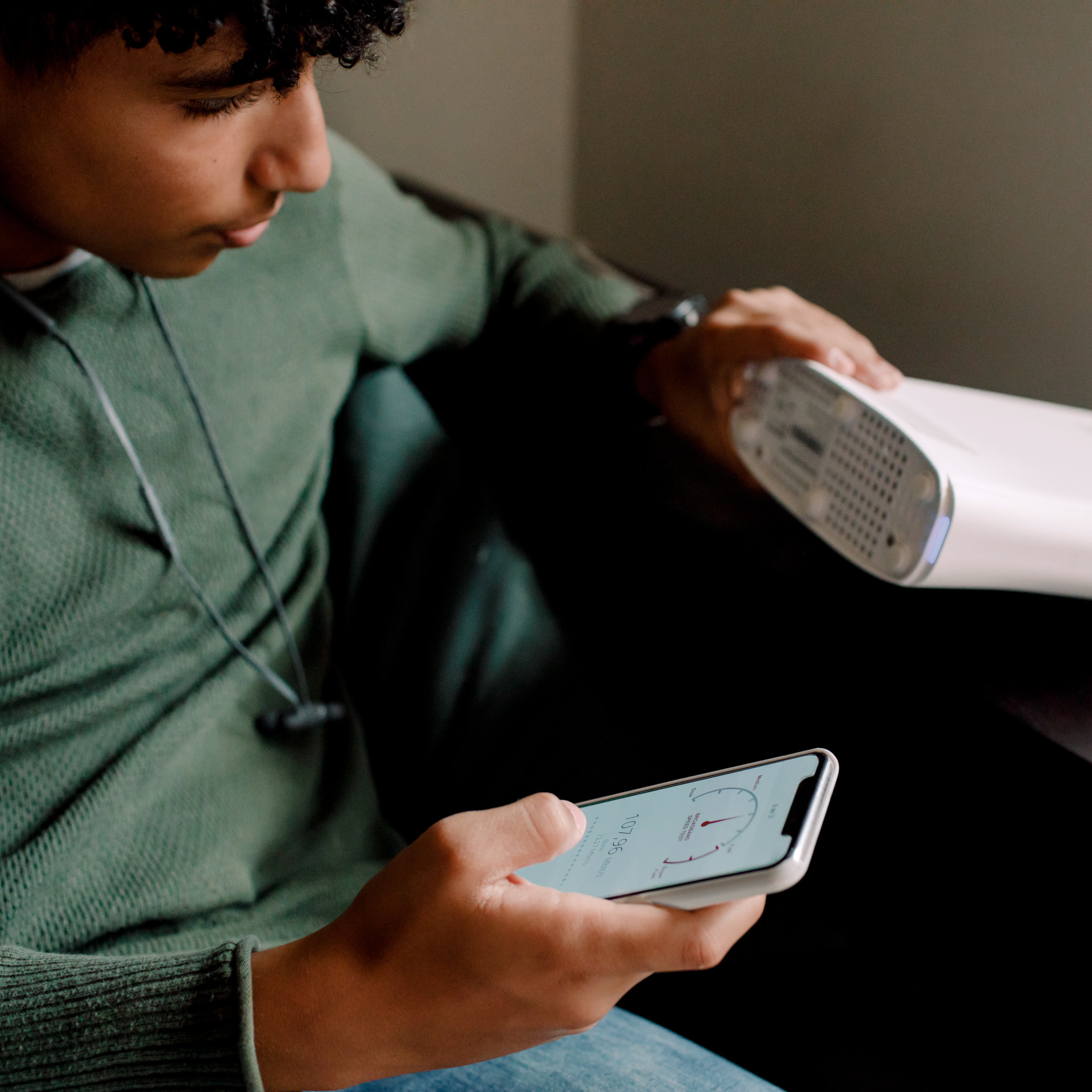 En la Ciberguarida (18_11-2025): Si hay dos redes Wi-Fi con el mismo nombre que la tuya puede ser estén intentando entra en tu red doméstica. En la Ciberguarida (18_11-2025): Si hay dos redes Wi-Fi con el mismo nombre que la tuya puede ser estén intentando entra en tu red doméstica.