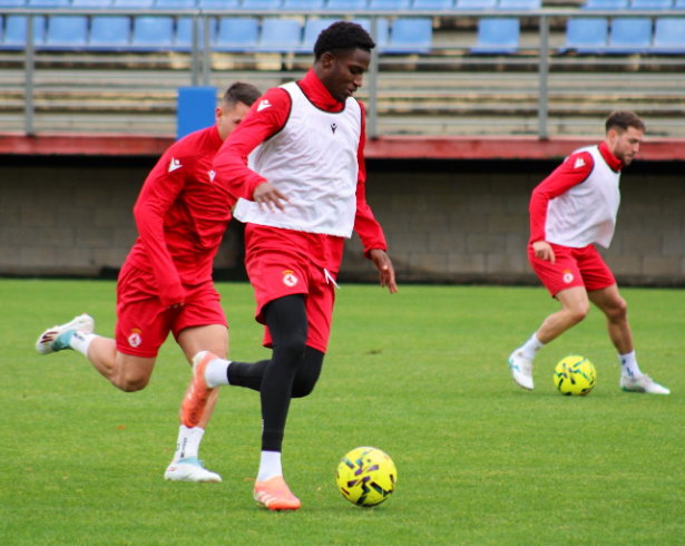 La Cultural busca mejorar su solidez como local ante el Málaga (17/11/2025) La Cultural busca mejorar su solidez como local ante el Málaga (17/11/2025)