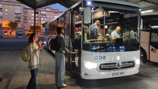 Continúan los problemas provocados por la tarjeta BUSCyL en la línea Zamora-Salamanca Continúan los problemas provocados por la tarjeta BUSCyL en la línea Zamora-Salamanca